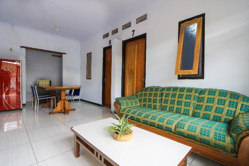 هتل Spot On 2497 Pesona Guest House