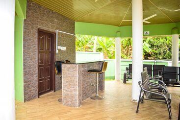 پانسیون 3a's Guest House