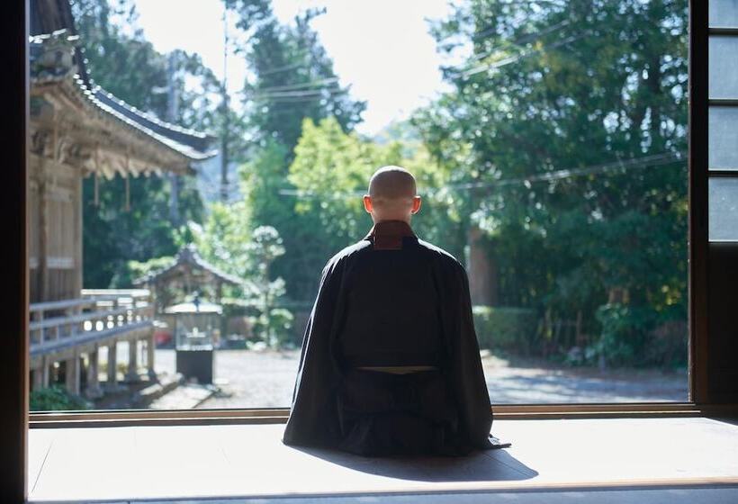 پانسیون Temple Hotel Daitaiji