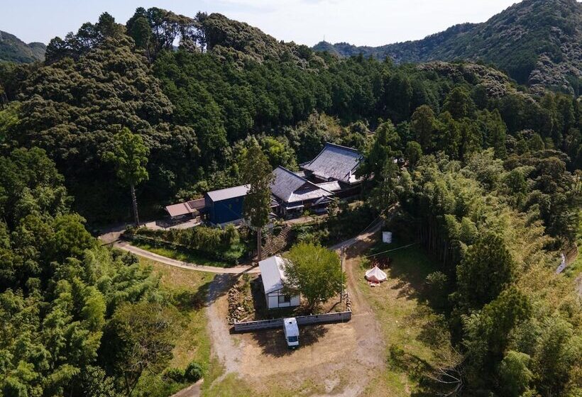 پانسیون Temple Hotel Daitaiji