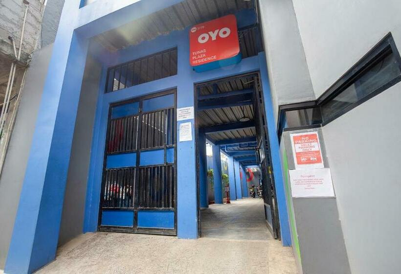 هتل Collection O Tunas Plaza Residence