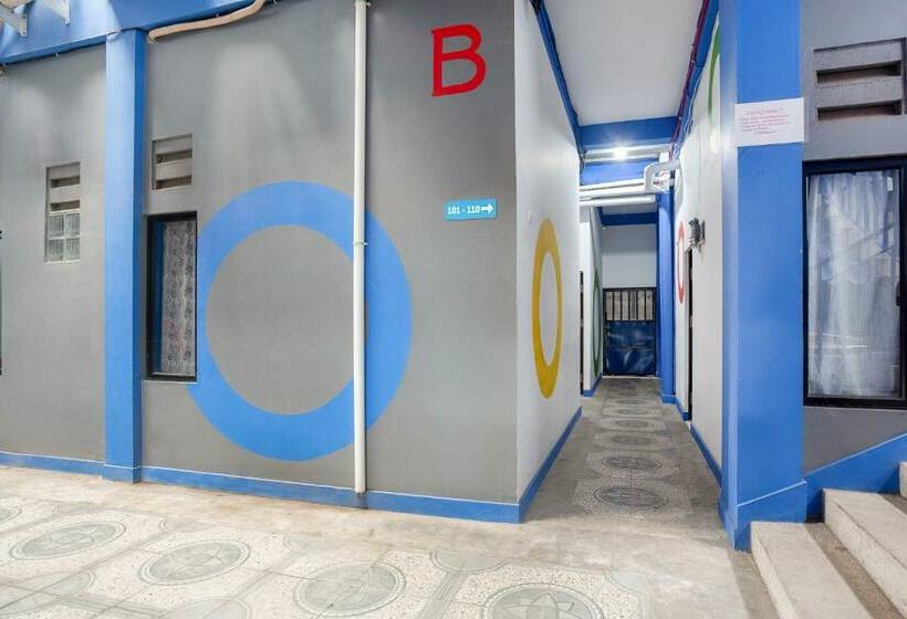 هتل Collection O Tunas Plaza Residence