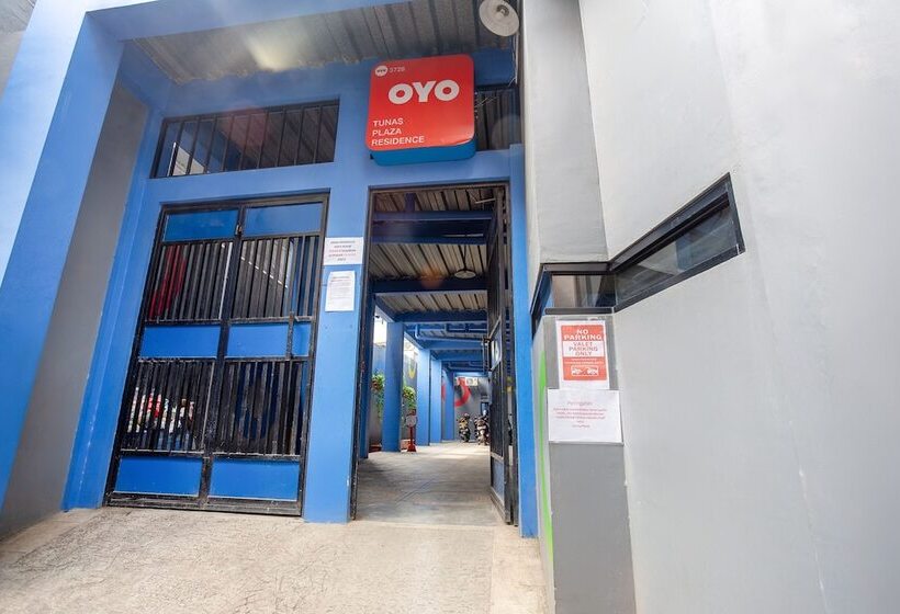 هتل Collection O Tunas Plaza Residence