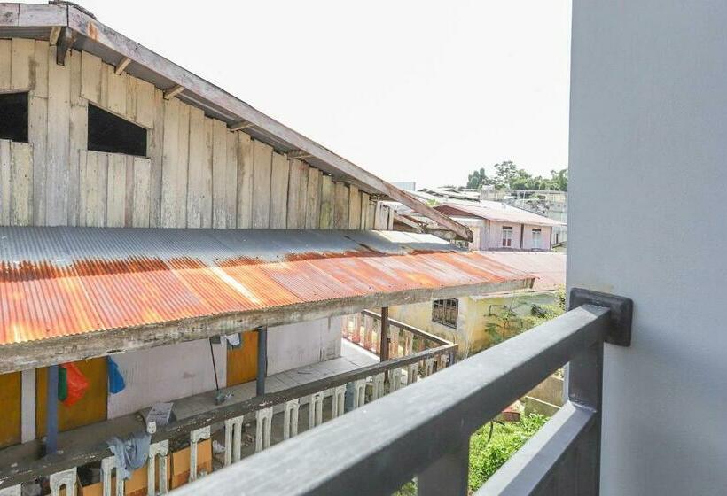 هتل Reddoorz At Pelangi Guest House