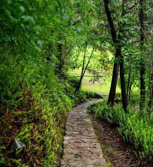 בית מלון כפרי Sierra Lago