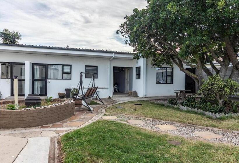 هتل Cashmere Suites