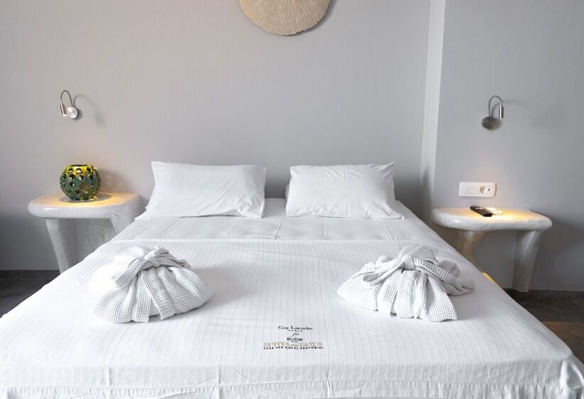 هتل Demilmar Luxury Suites