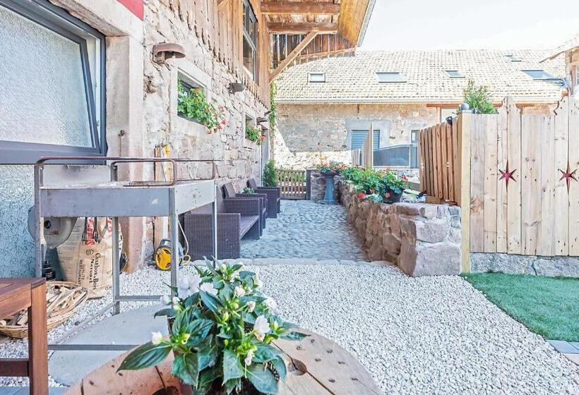 Отель Domaine La Grange Ungersheim Gîte La Grange 5 étoiles
