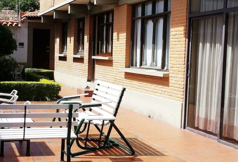 هتل Aladino S House