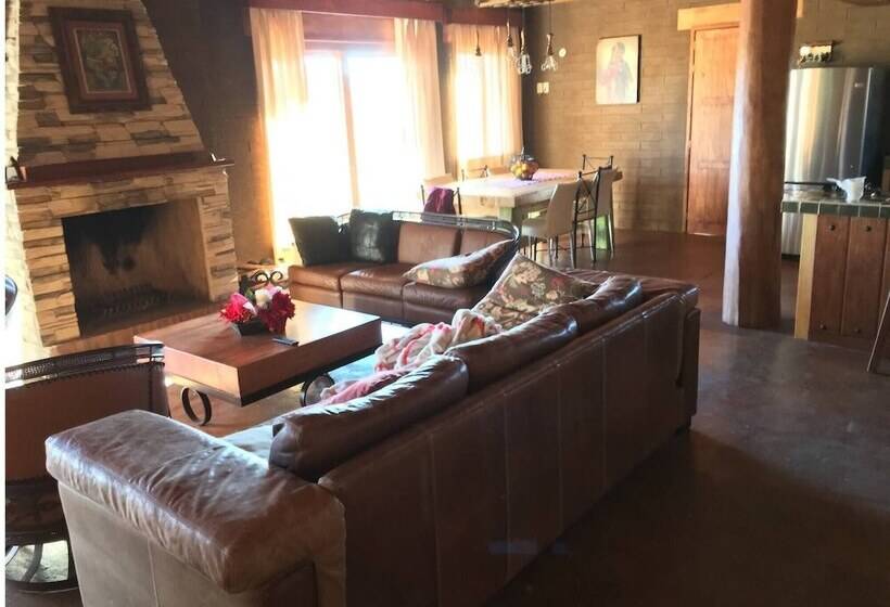 בית מלון כפרי Beautiful Cabin Downtown Tapalpa Oven Mud Barbecue Grill 4 Room 12 Ppl Tv Wifi
