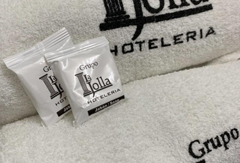 هتل Business By Grupo La Jolla