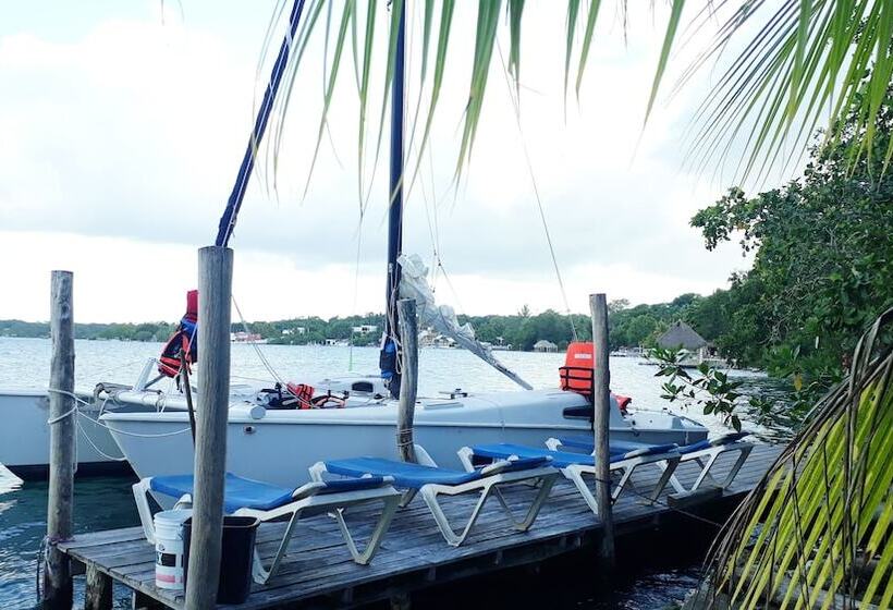 هتل Casa China Bacalar