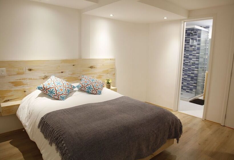 هتل Coyoacaninn Guesthouse