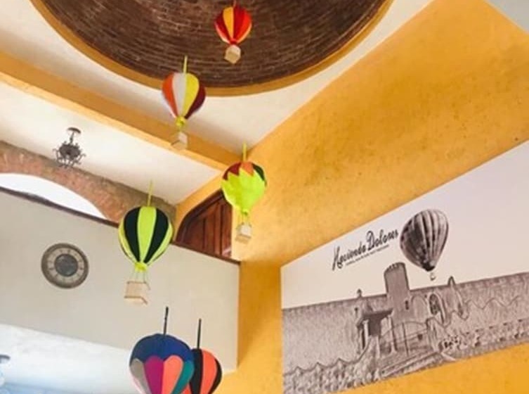 هتل Hacienda Los Dolores   Hostel