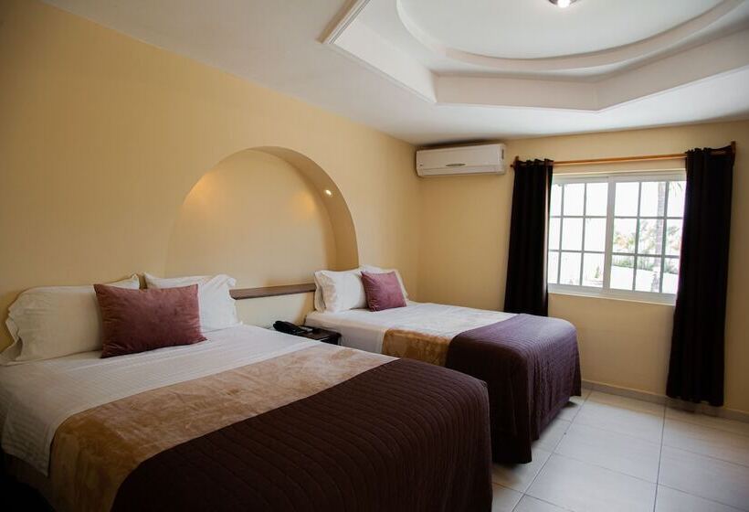 هتل Luna Inn
