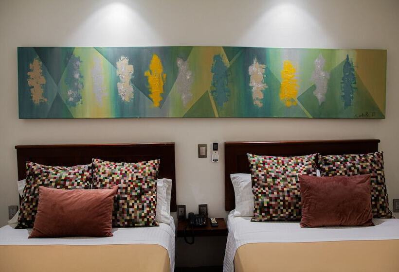 هتل Luna Inn