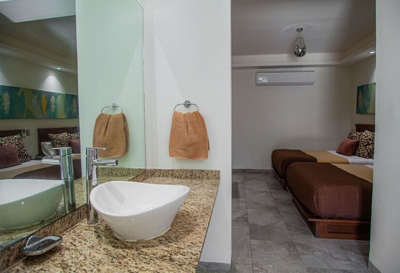 هتل Luna Inn