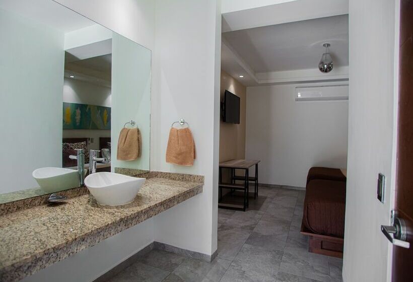 هتل Luna Inn