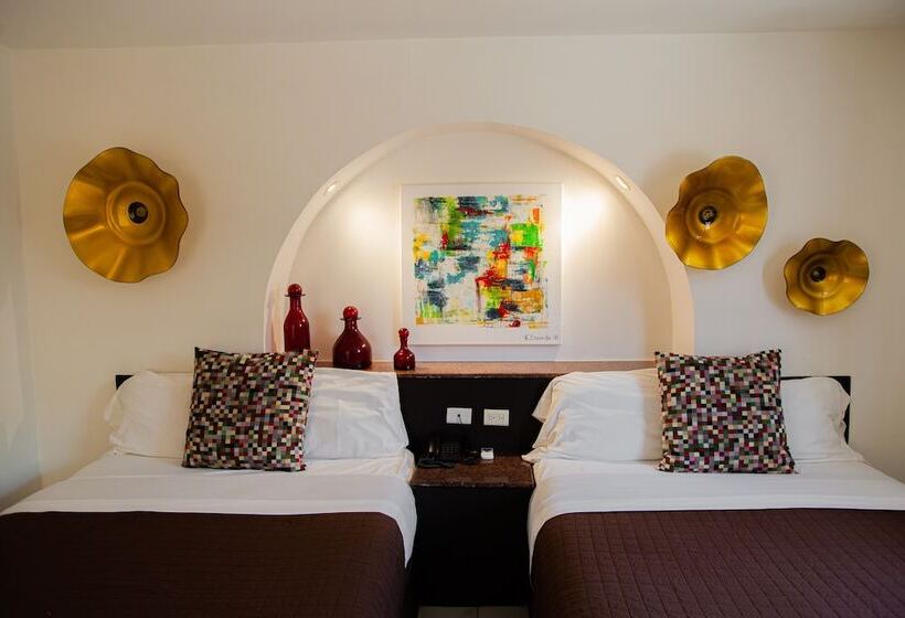 هتل Luna Inn