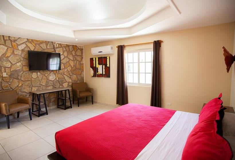 هتل Luna Inn
