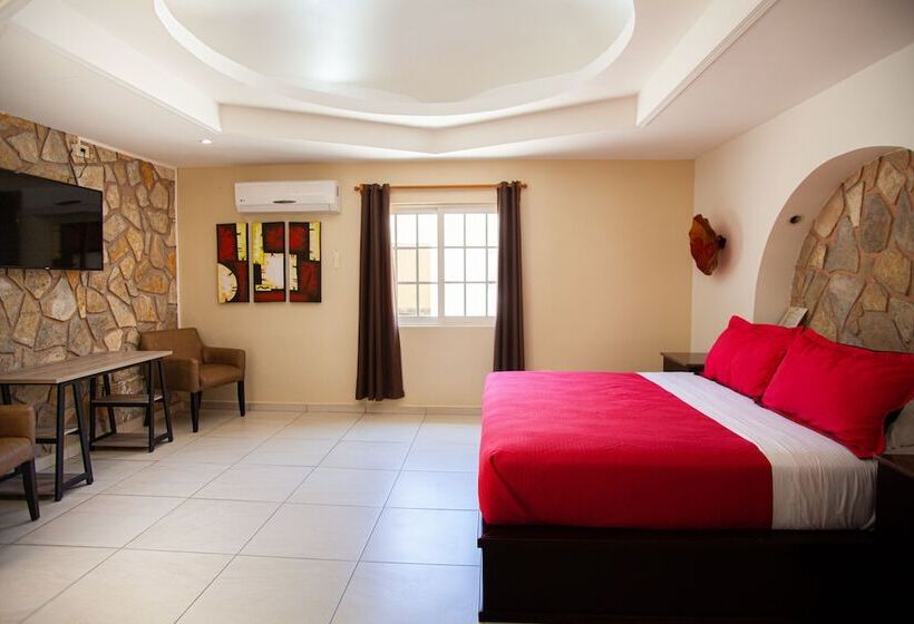 هتل Luna Inn