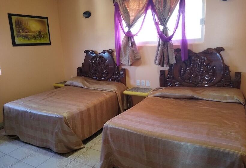فندق Marbella Playa Larga