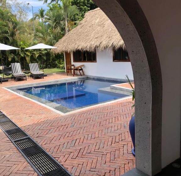 هتل Villa San Juan Bed&breakfast
