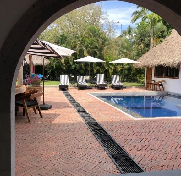 هتل Villa San Juan Bed&breakfast