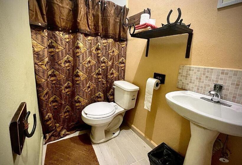 فندق West Refugio