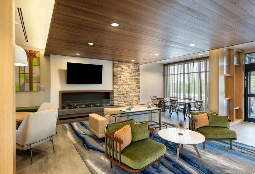 هتل Fairfield By Marriott Inn & Suites Rome