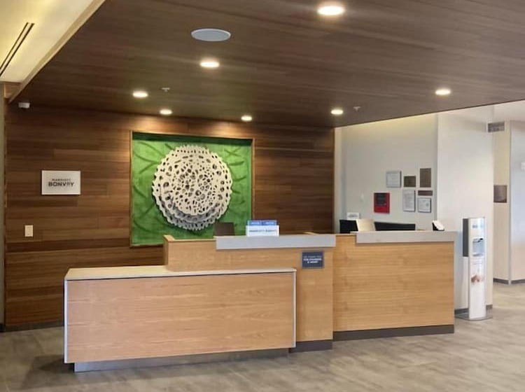 هتل Fairfield By Marriott Inn & Suites Rome