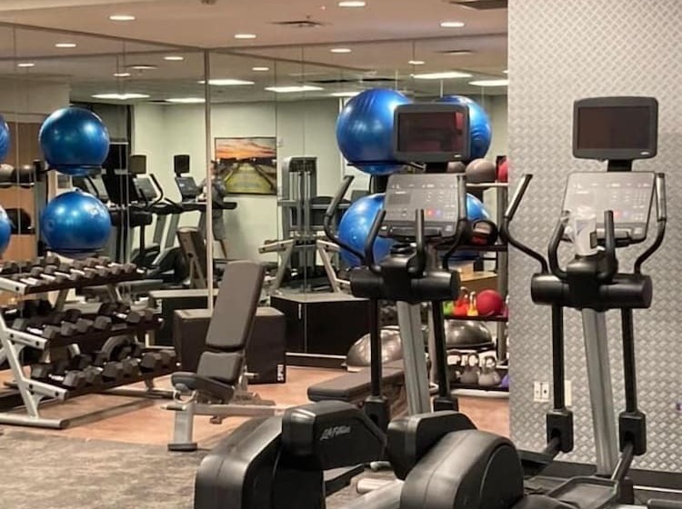 هتل Fairfield By Marriott Inn & Suites Rome