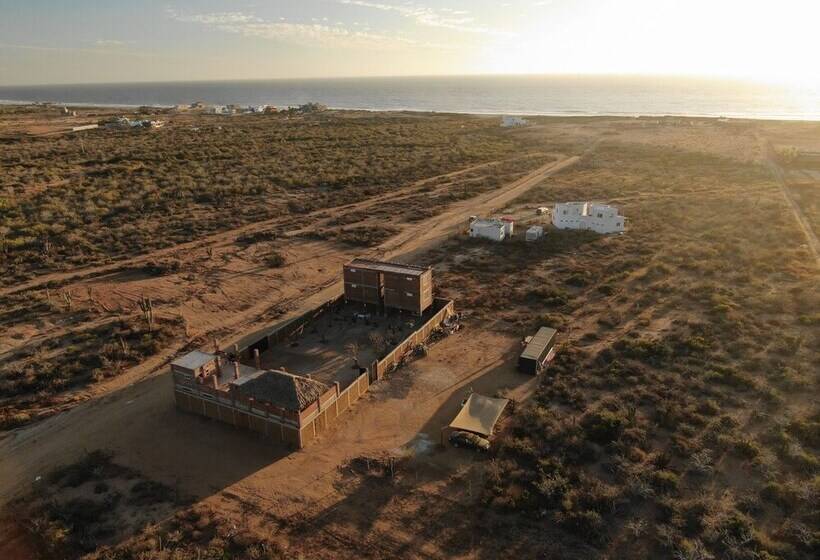 تختخواب و صبحانه Baja69 Lodge