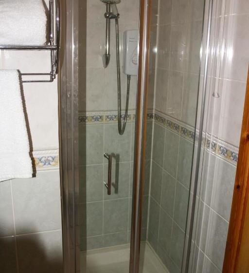 مبيت وإفطار The Coach Inn