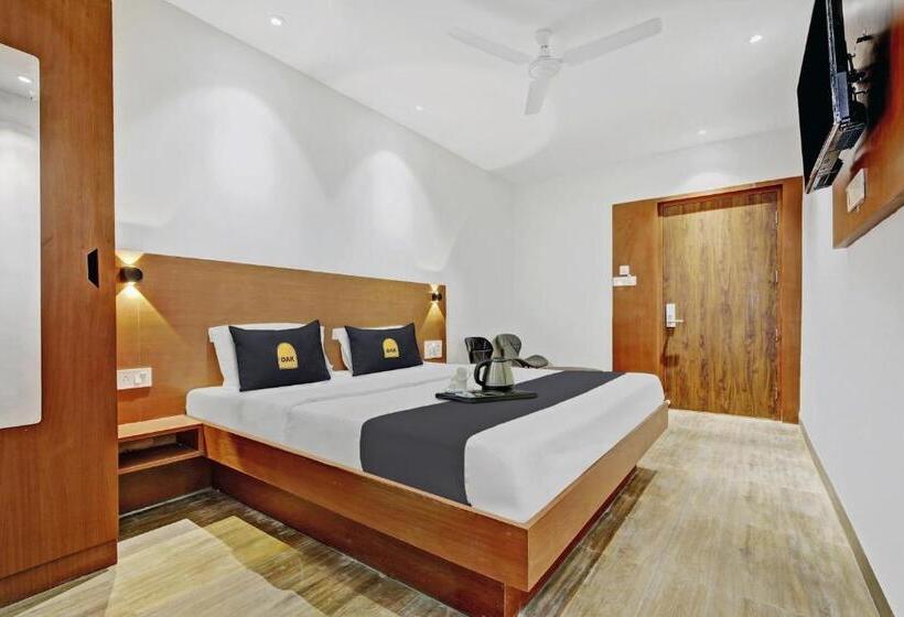 هتل Townhouse Oak Hicity