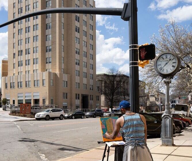 هتل Forty Five, Macon, A Tribute Portfolio