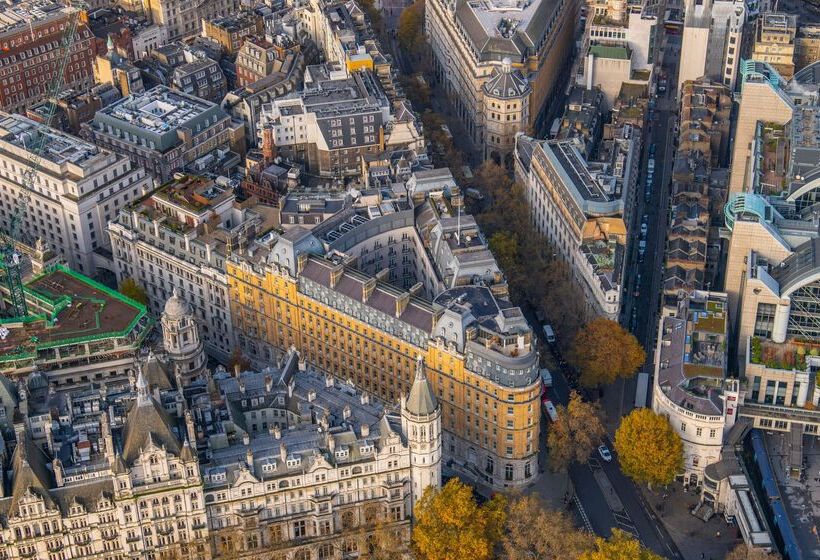 Hotel Corinthia  London