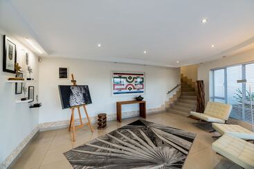 هتل Villa Afrikana Guest Suites By Knysna Paradise Collection