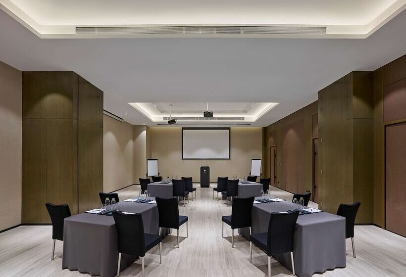 هتل Quzhou By Ihg