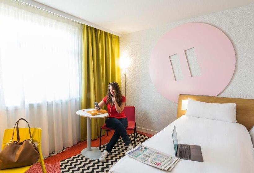 هتل Ibis Styles Lyon Bron Eurexpo