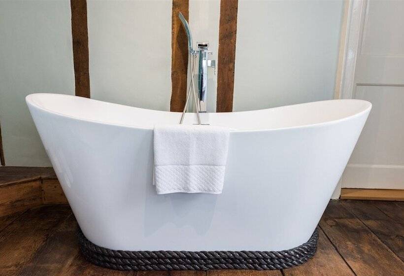 فندق The Boarding House