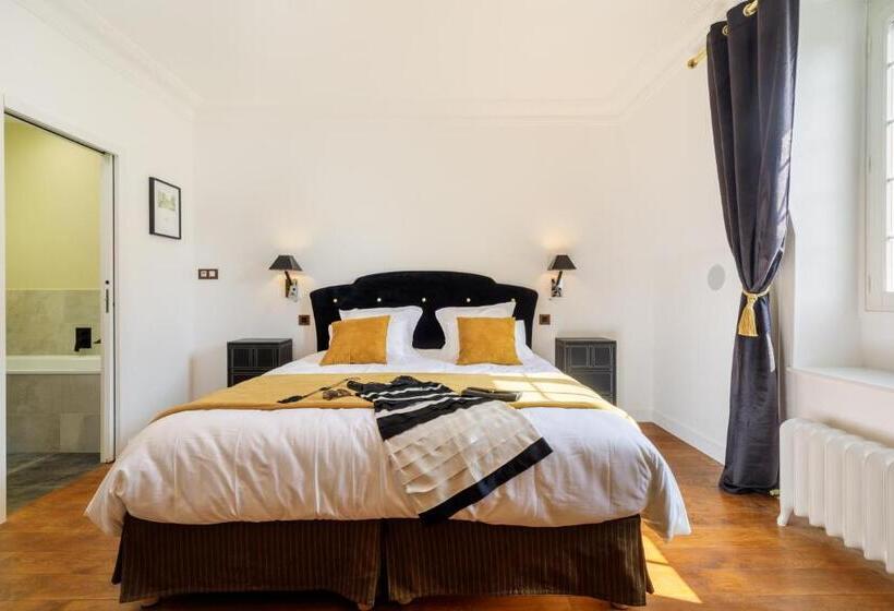 پانسیون L Hôtel Particulier   Paris Asnières