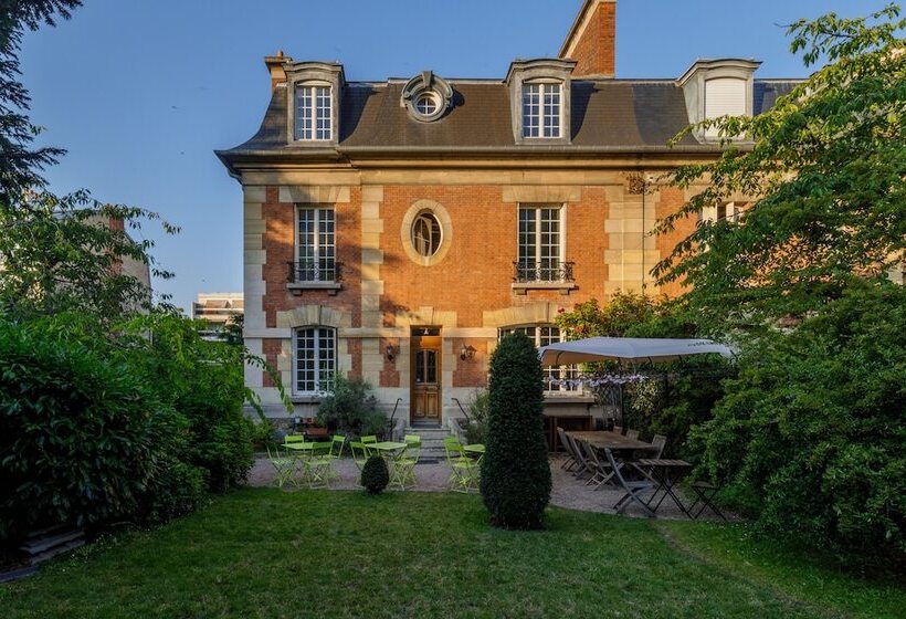 پانسیون L Hôtel Particulier   Paris Asnières