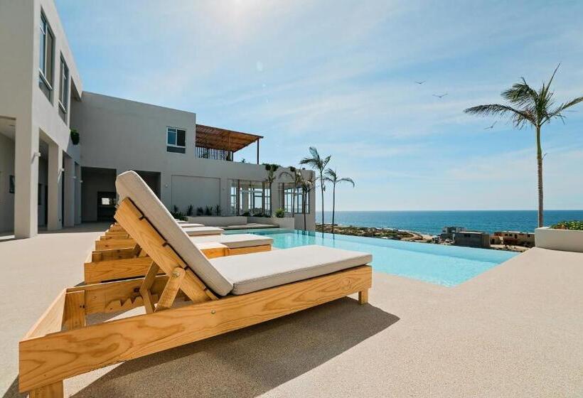 Topia Retreat  Sunset Suite