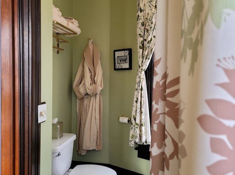 مبيت وإفطار Buffalo Harmony House