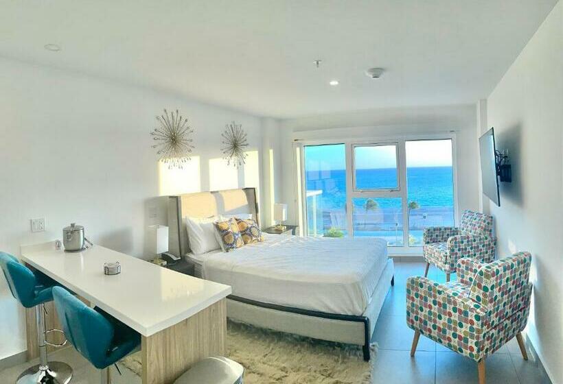 Ocean View Condo Overlooking The Caribbean Sea