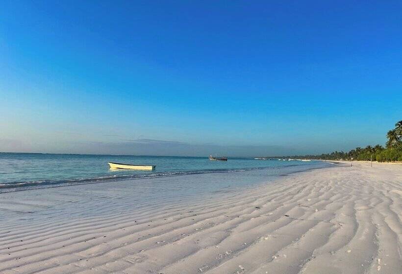 هتل Ahg Sun Bay Mlilile Beach