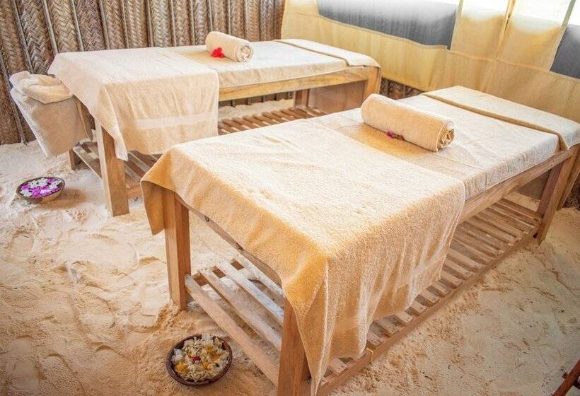 هتل Ahg Sun Bay Mlilile Beach