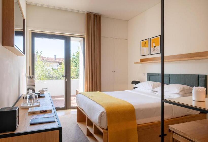 Bfresh Hotel Padel, Pool & Fitness Adults Only