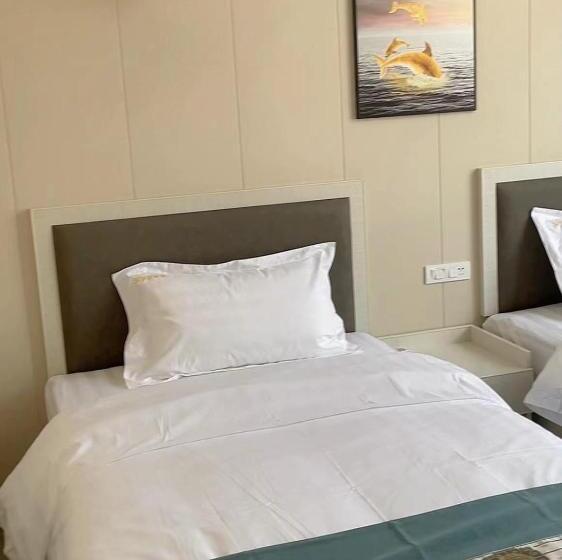 Отель Longhushan Hanxiangju Homestay
